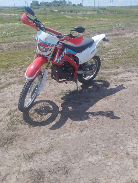 Продам мотоцикл Эндуро Kingold 250