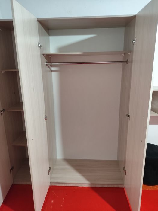 Шкаф сатылады!!!