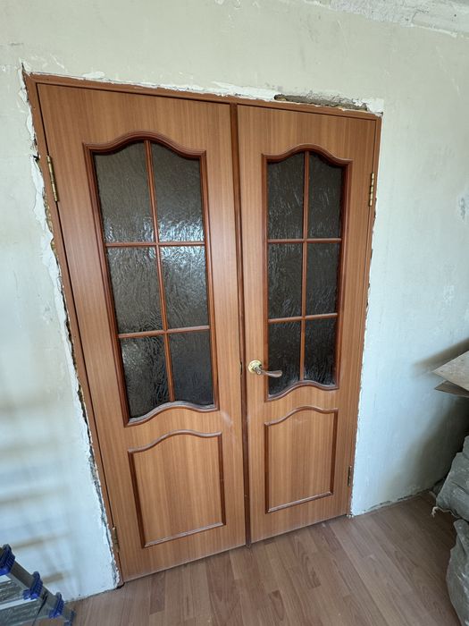 Продам межкомнатные двери