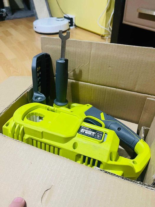 Drujba fără fir RYOBI 18V ONE+ RY18CS20A-125 -pentru reparat sau piese