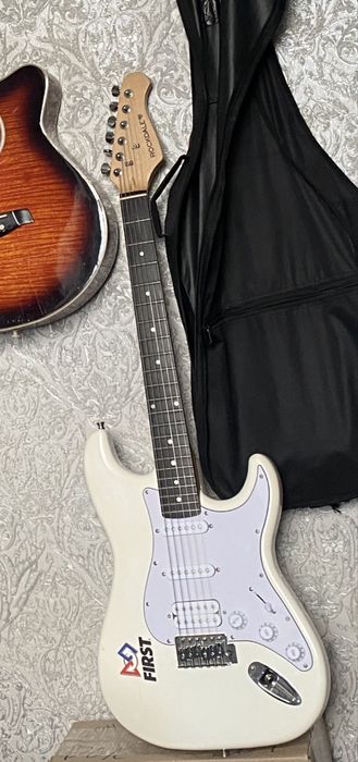 Rockdale электрогитара