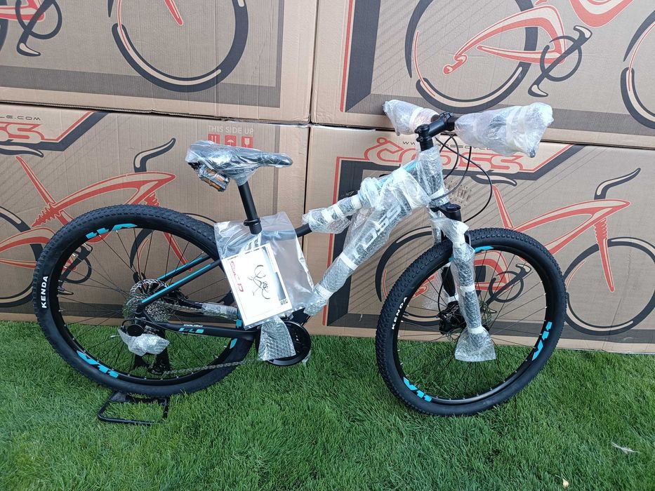 НОВ велосипед 27.5" Cross Causa SL5