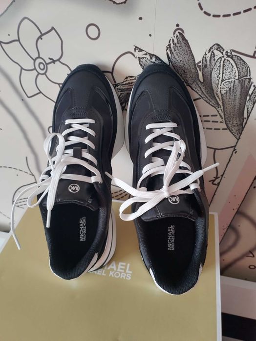 Нови оригинални сникърси MICHAEL KORS (МАЙКЪЛ КОРС)-41 номер