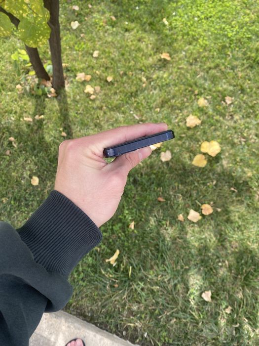 iPhone 12 64GB aybi yo’q