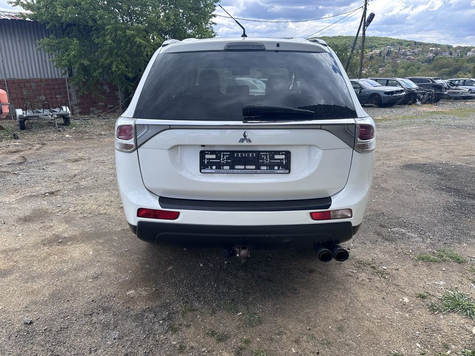 Мицубиши Аутлендър / Mitsubishi Outlander 2.2 Автомат НА ЧАСТИ
