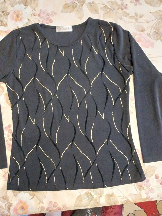 Bluza de dama eleganta