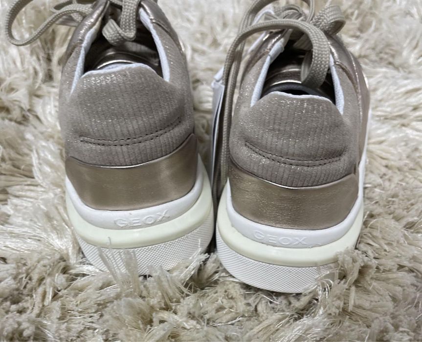 Adidasi GEOX produs Original Nou la pret Redus