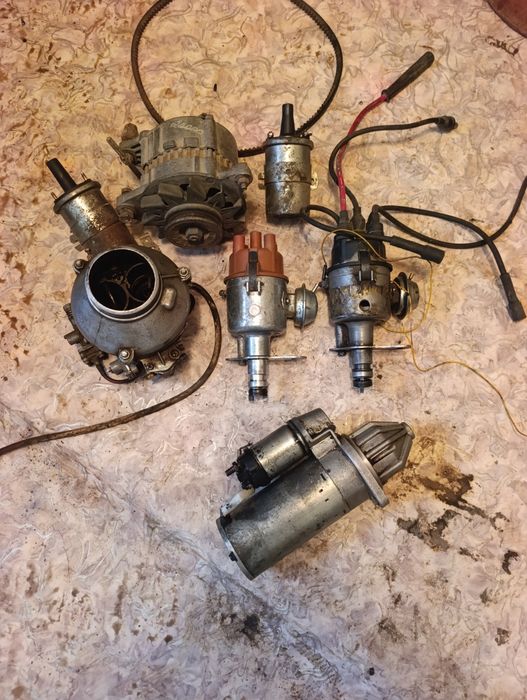 Продам .бу редуктор и стартер и  генератор на УАЗ