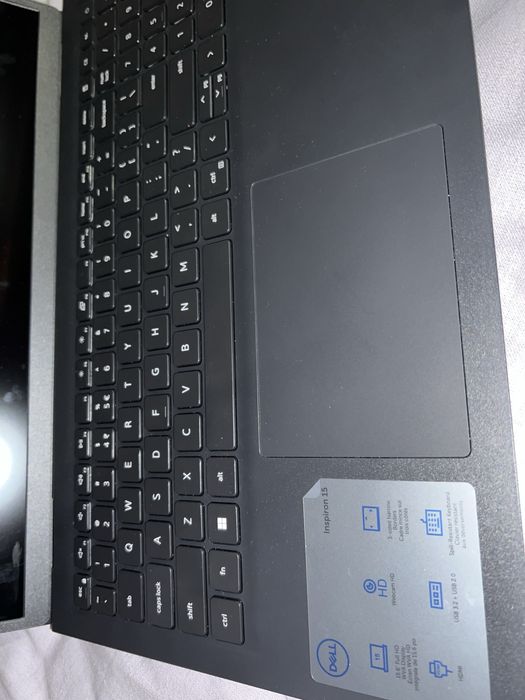 Делл инспирон  ново