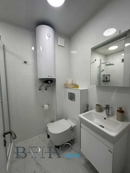 Двустаен апартамент под наем - Възраждане 1