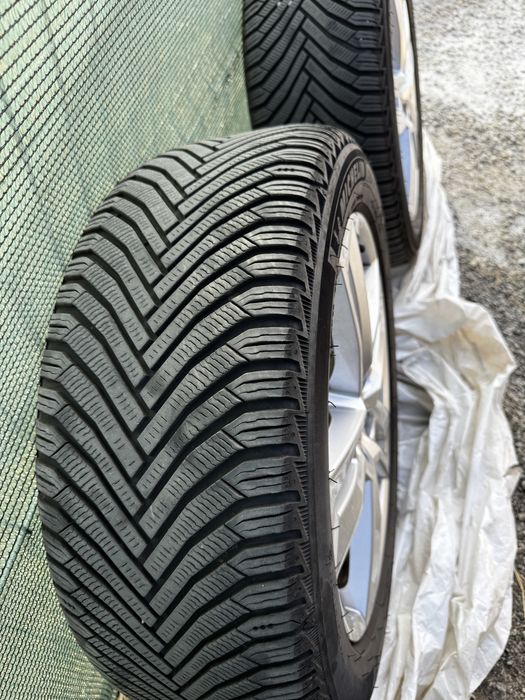 Vand jante Audi pe 17 cu anvelope de iarna
