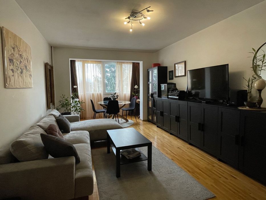 Продава се Тристаен апартамент в София, Люлин 6 - 68 кв.м за 2206 €/кв.м - Снимка #2