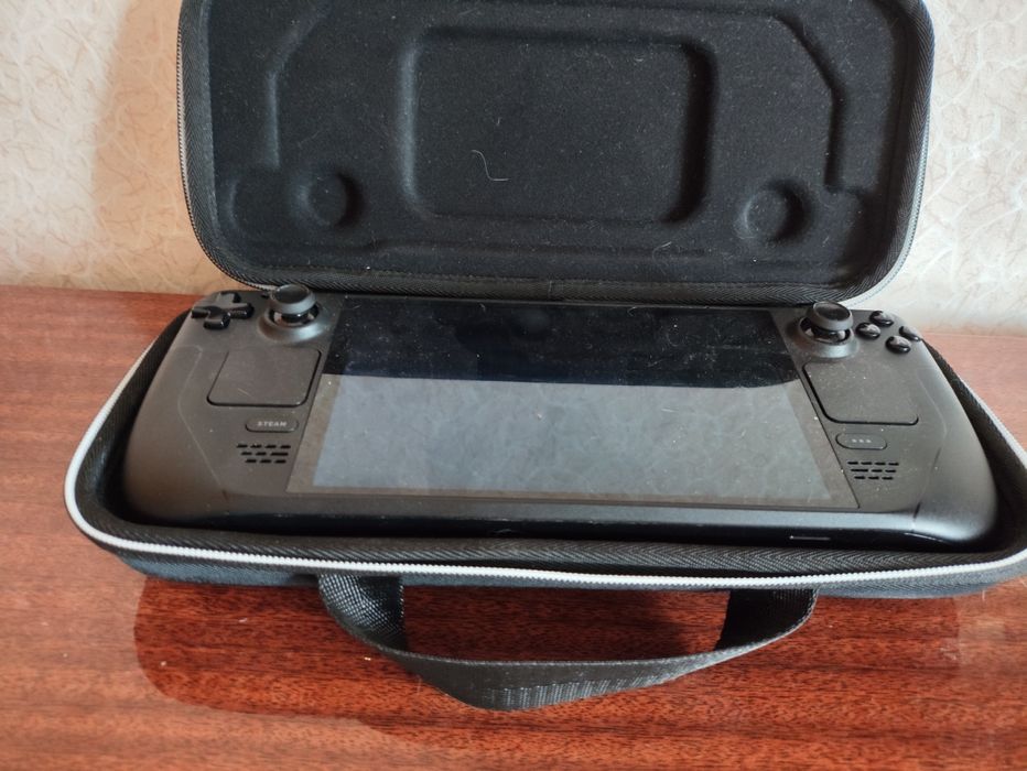 Steam deck OLED 512gb Продам! Или обмен