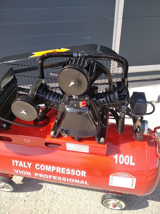 Компресор за въздух 100 литра 360l дебит в минута 12.5bar