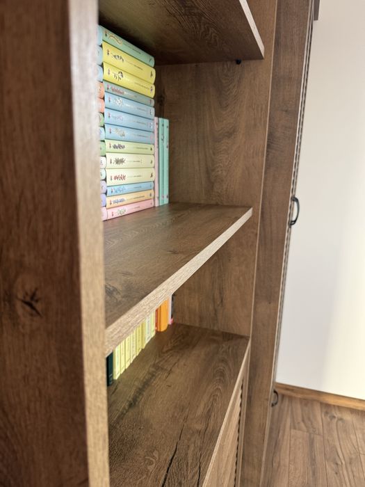 Bibliotecă și dulap MANDERUP