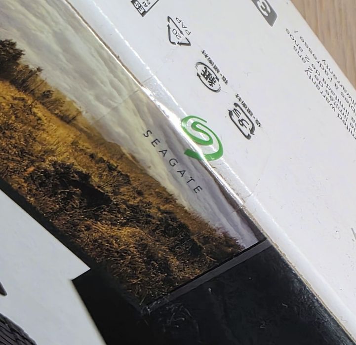 Hard disk extern 10RB Seagate EXPANSION sigilat