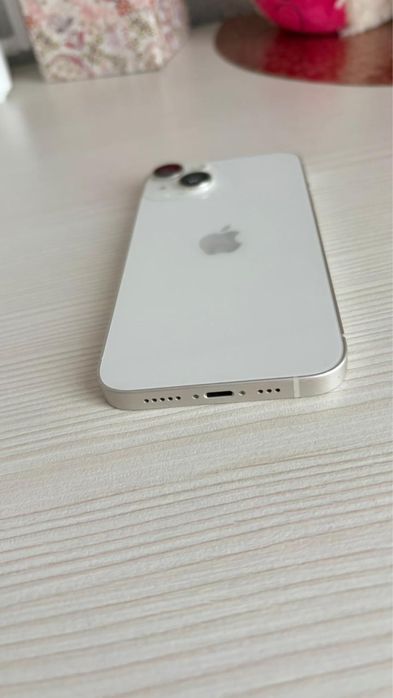 Продам IPhone 14