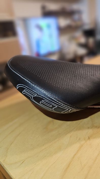 Sa Felt XC piel neagra