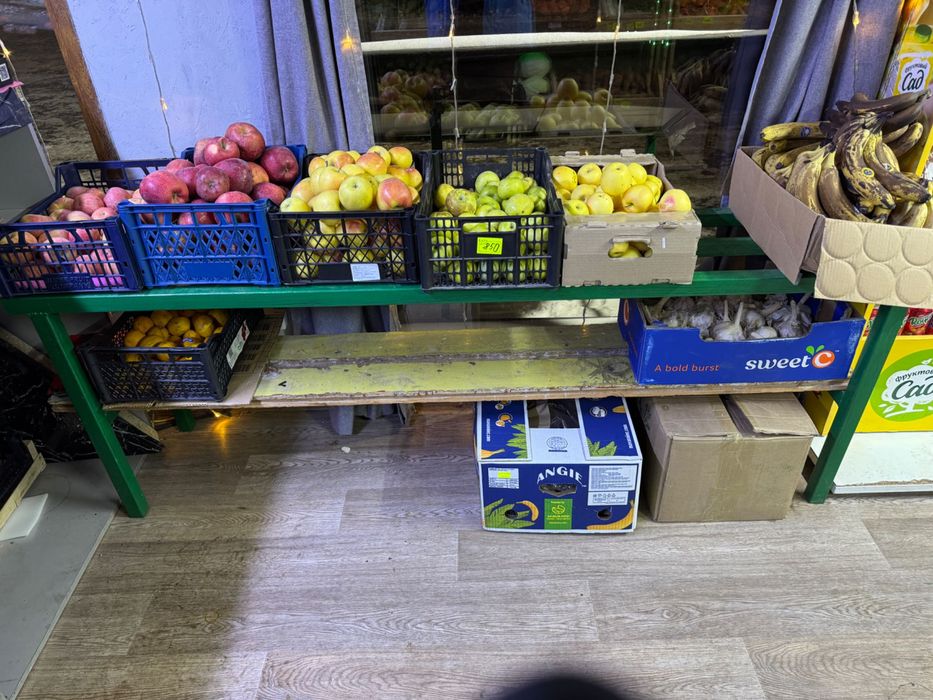 Продам стеллажи разные