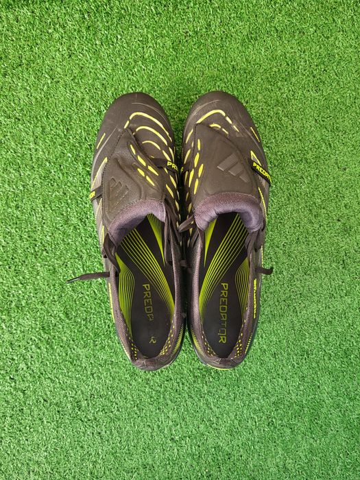 Ghete de fotbal adidas pretator elite FG