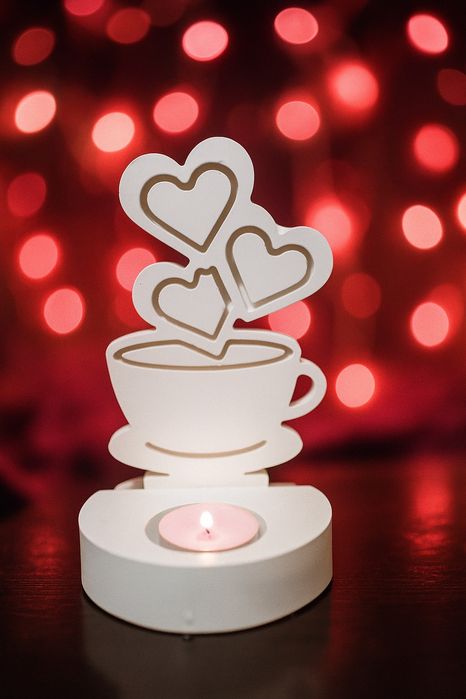 Подсвечники и свечи