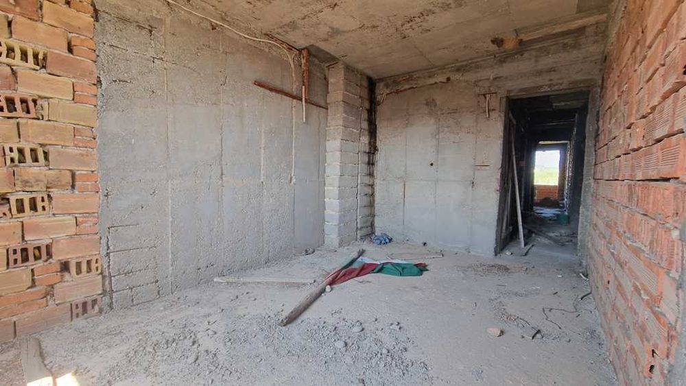 Продава се Многостаен апартамент в Благоевград, Широк център - 166 кв.м за 464 €/кв.м - Снимка #4