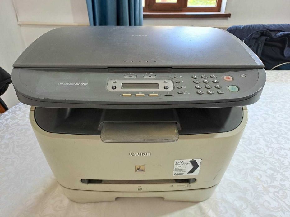 Продается МФУ Canon Laser Base MF3228 3в1 /принтер, ксерокс, сканер/