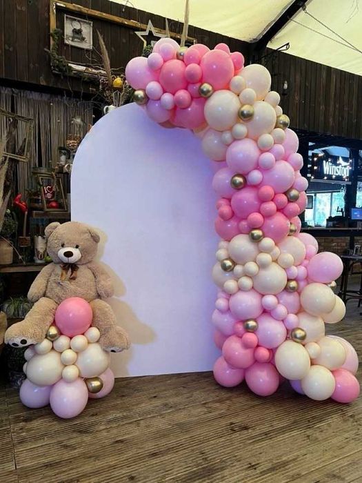 Украса  от балони за погача, украса за кръщение, украса за рожден ден