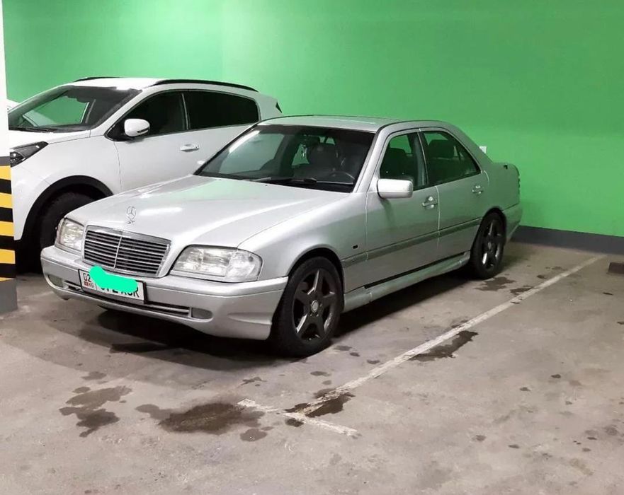 W202 бампер/е34 бампер/w124 бампер/202 бампер/бампер передний/мерс 124