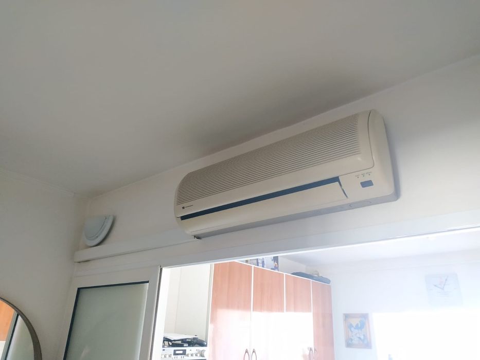 349 Montaj Aer Conditionat - Incarcare Freon - Igienizare  Reparatii