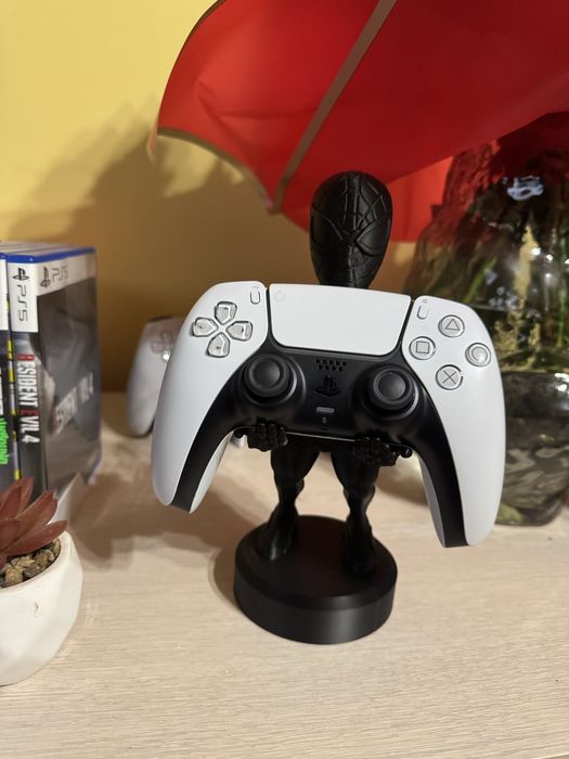 Stand controller PS5 Spider-Man – Suport manetă PlayStation 5