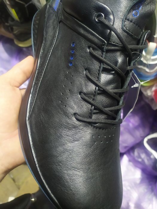 Кожаные кроссовки Ecco