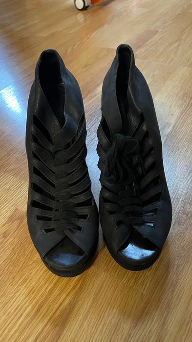 Туфли женские каблук