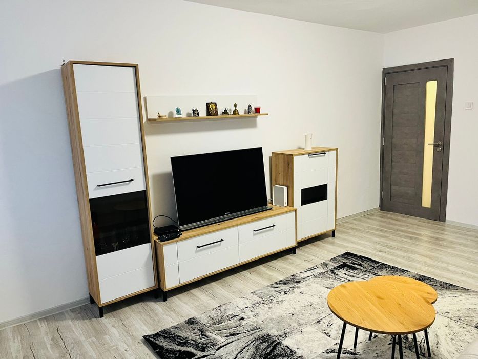 Vând apartament 2 camere