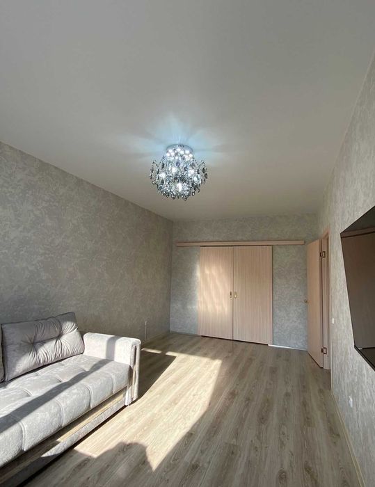 Продам квартиру мкр Юбилейный