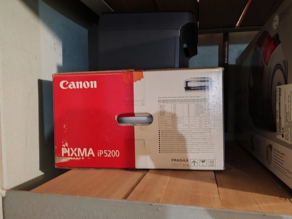 Принтер, плюс бумага для печати