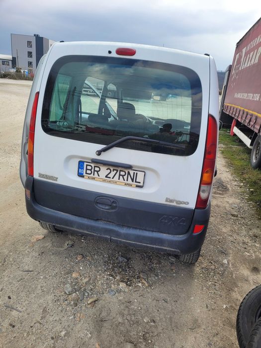 Roti anvelope Renault kangoo cu tracțiune 4x4 pe benzină 1.6