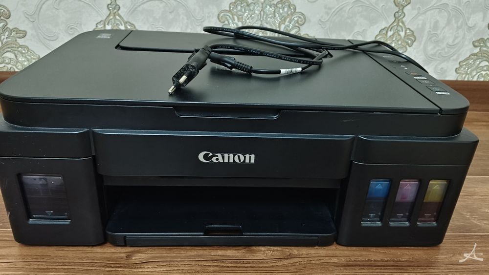 Продам исправный принтер Canon G2400 3 в 1