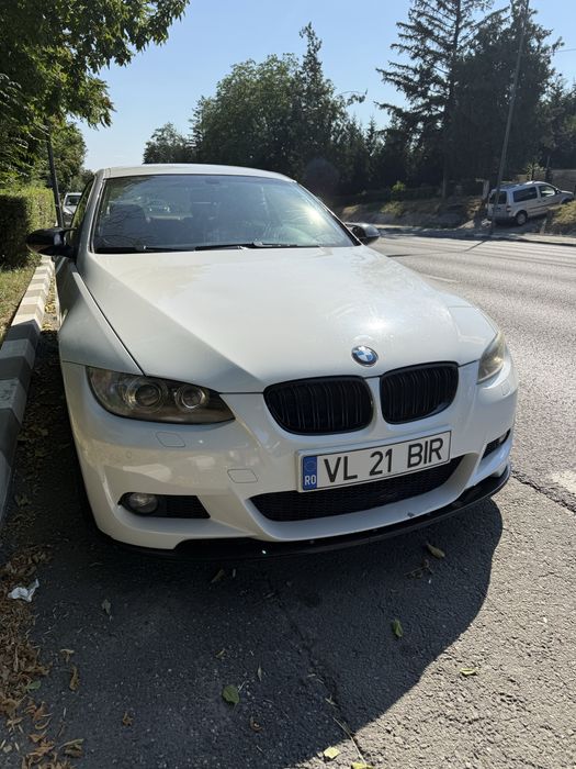 BMW E92 2.0i mesaj în privat pentru mai multe detalii