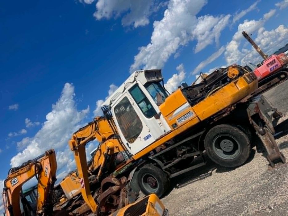 Cabina Liebherr A316