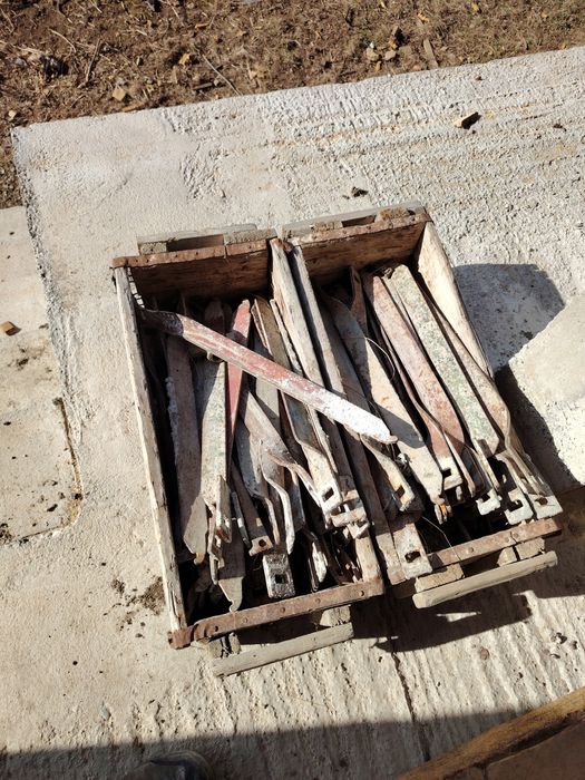 Montanti pentru cofrage de 50 cm