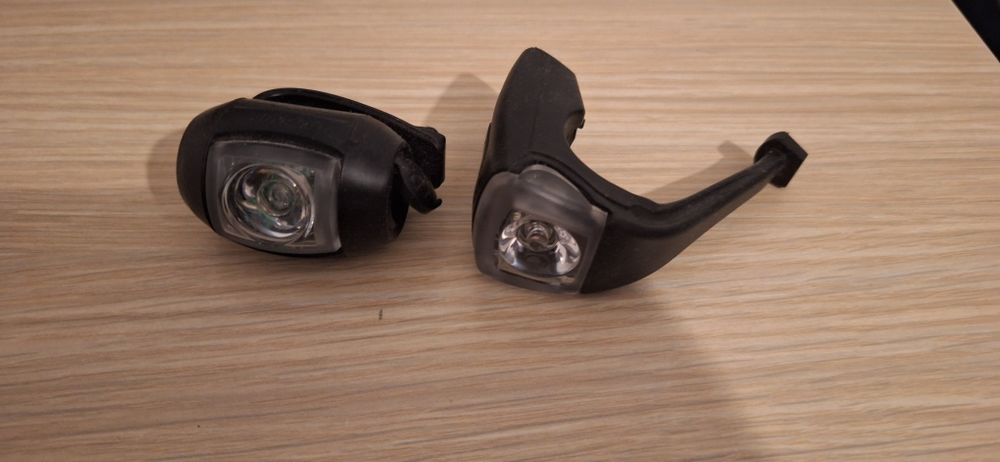 Lumini bicileta carcasa silicon fata spate