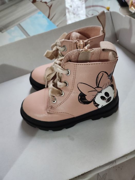 Vand ghetute ,arata impecabil