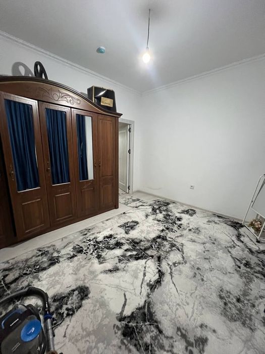 Toshkent shahar Yashnobod tumani Olmos maxallasida uy sotiladi