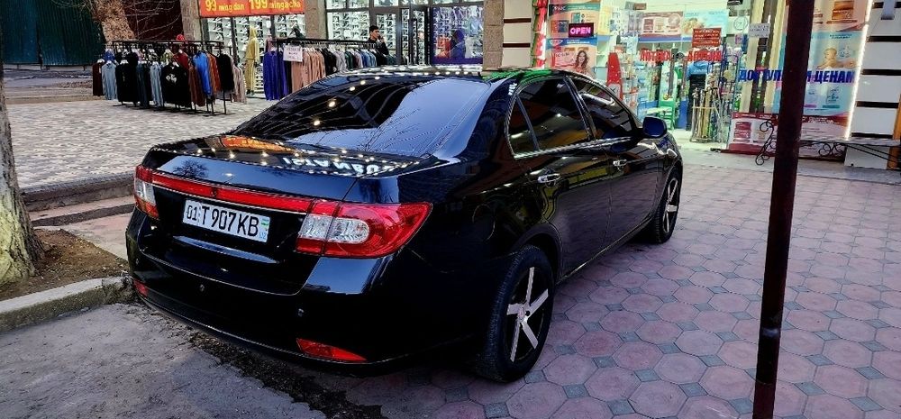 epica qora avtomat epika 2008  metan gaz bor.sostayanasi ideal