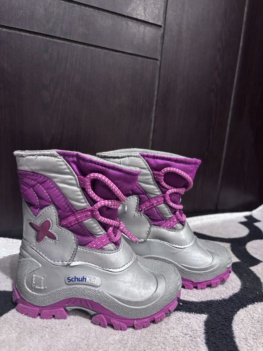 Детски якета и обувки