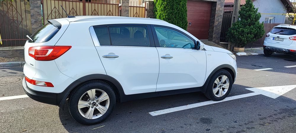 KIA Sportage 2012 — imagine 4
