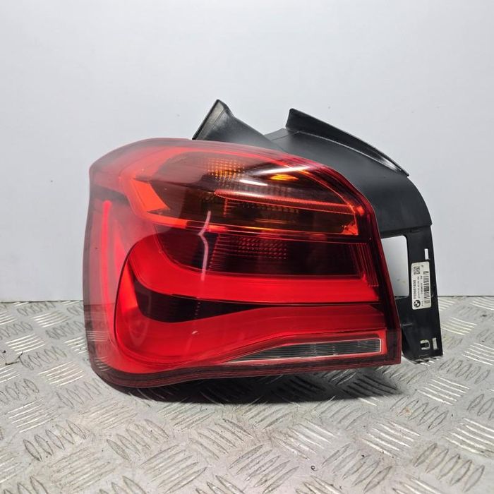 Stop LED aripa stanga BMW Seria 1 F21 LCI