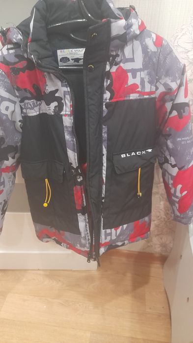 Продам зимнюю куртку