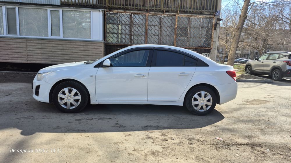 Chevrolel Cruze 2013 года